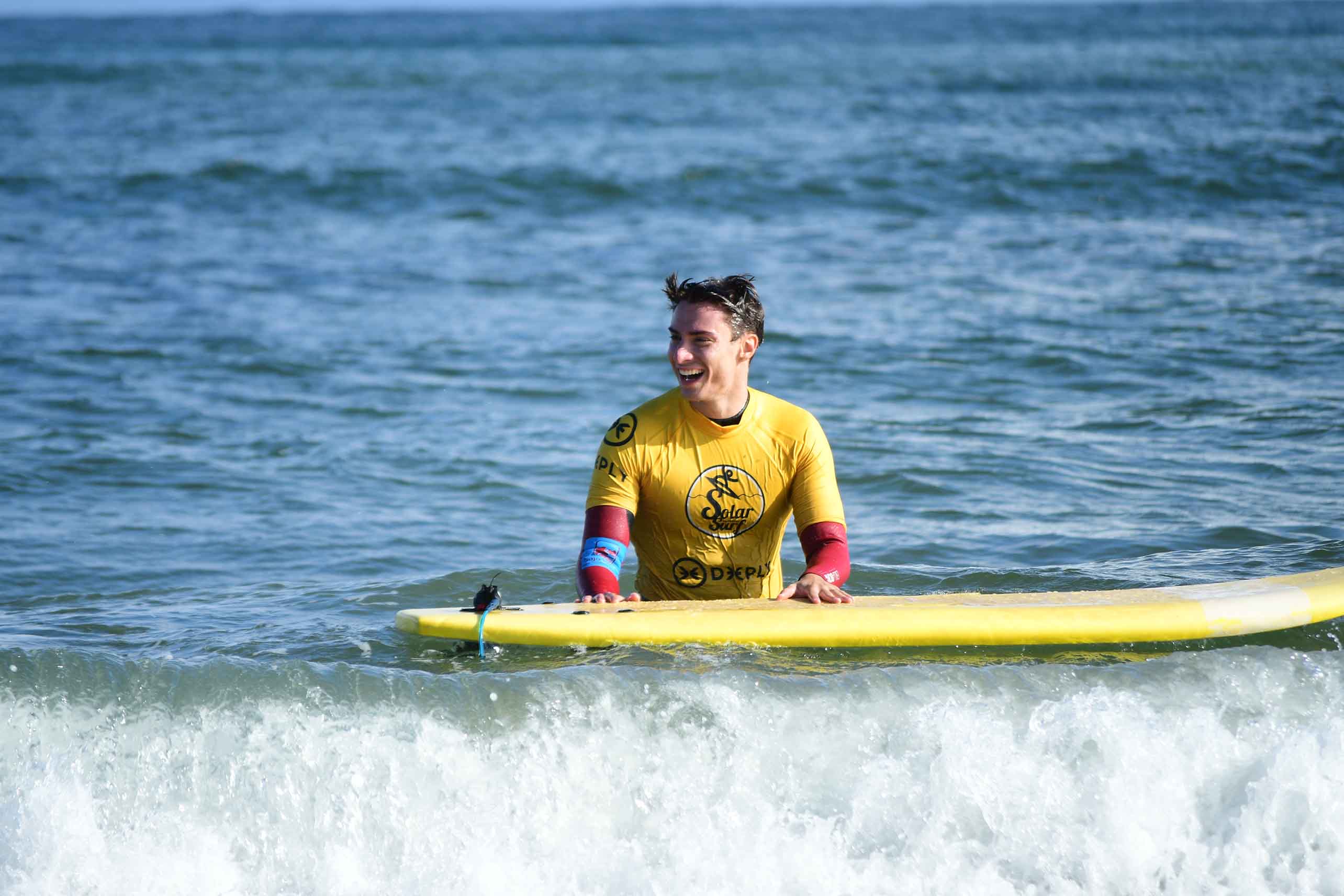 Rafa de la Vega, catalán de Premiá de Mar, tiene 19 años. Su novia, que en su momento fue Miss, le animó a participar en el certamen. Su próximo reto el certamen internacional en Santo Domingo (República Dominicana).