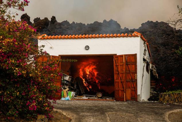 Fotos: Las espectaculares imágenes de la erupción del volcán en La Palma