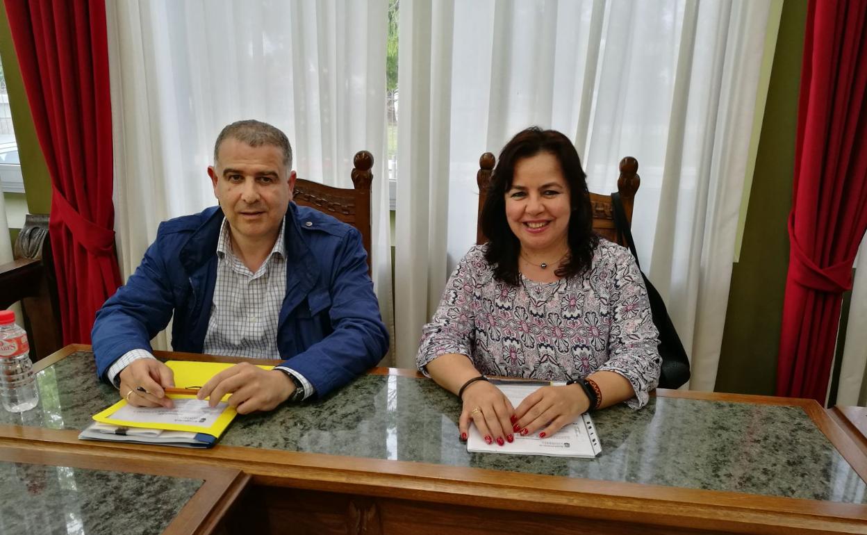 Antonio Pérez y Aurora Cuero 