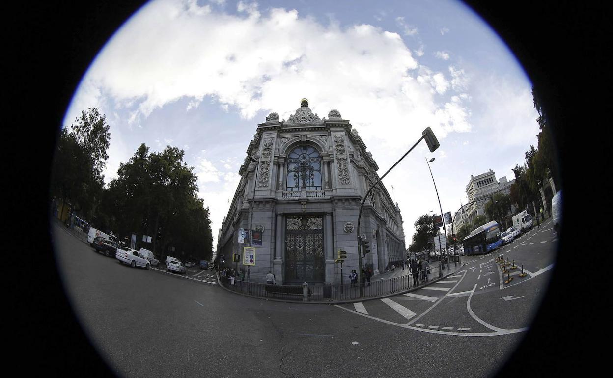 Fachada del Banco de España. 