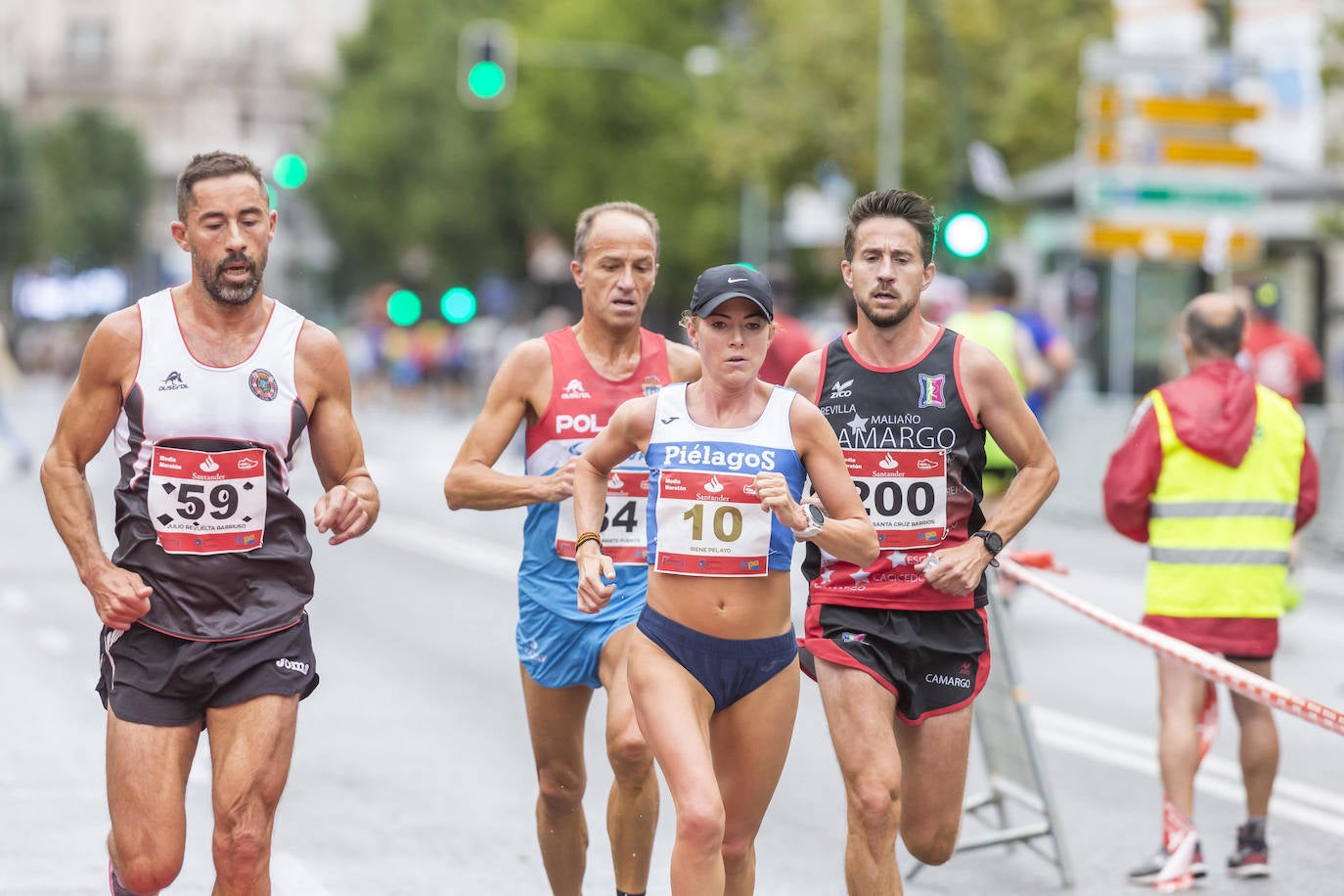 Fotos: Cientos de corredores acuden a la Media Maratón de Santander