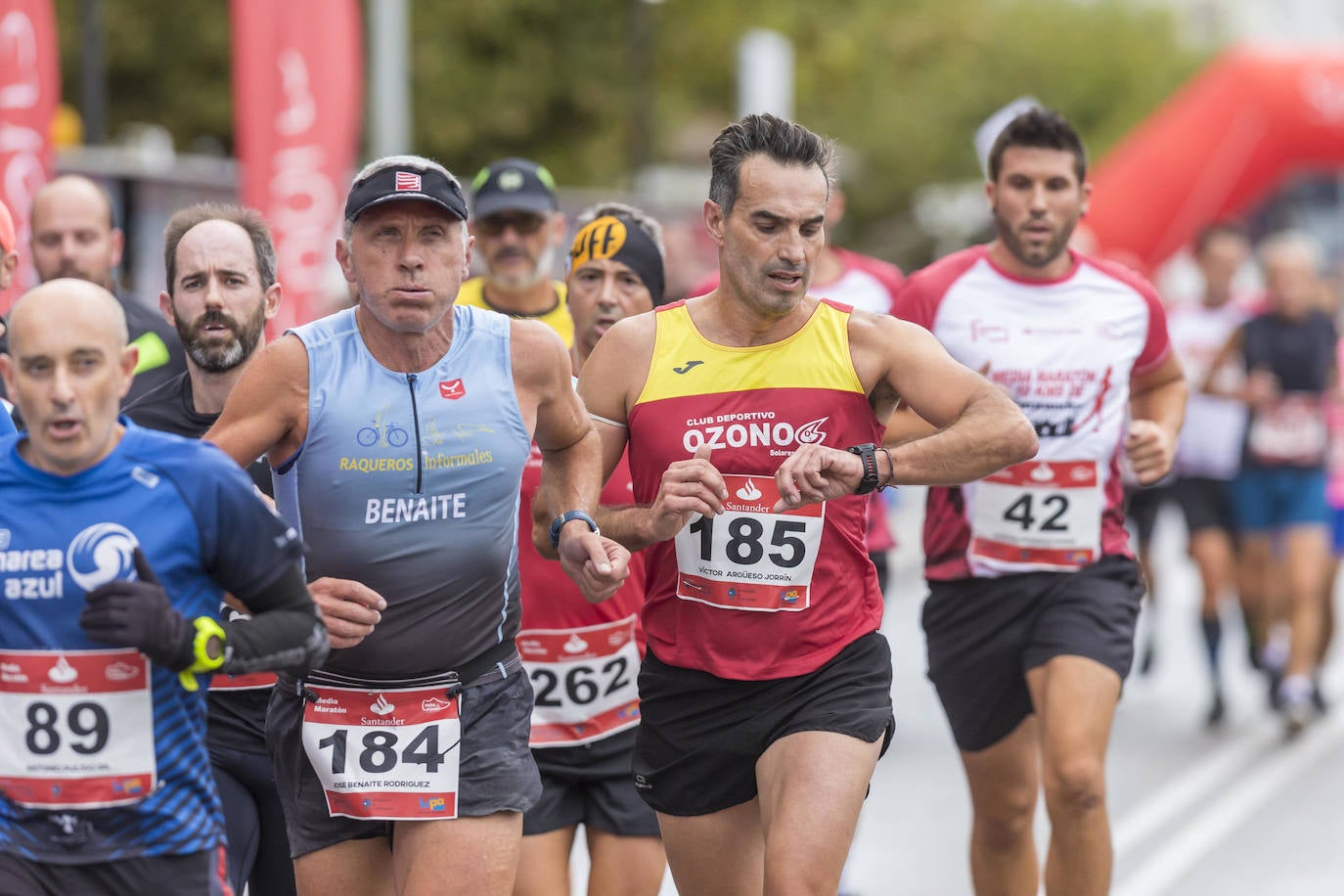 Fotos: Cientos de corredores acuden a la Media Maratón de Santander