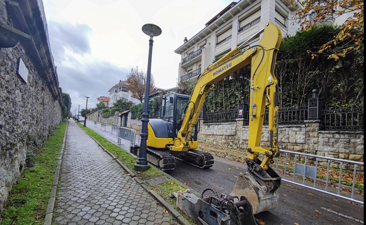 La renovación urbana de la zona este del Sardinero incluye nuevas aceras y asfaltados