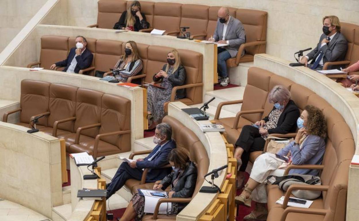 Imagen durante el pleno del Parlamento, este lunes