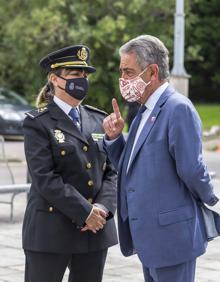 Imagen secundaria 2 - La jefa de Policía de Cantabria promete «apoyo mutuo y leal» con el resto de fuerzas de seguridad