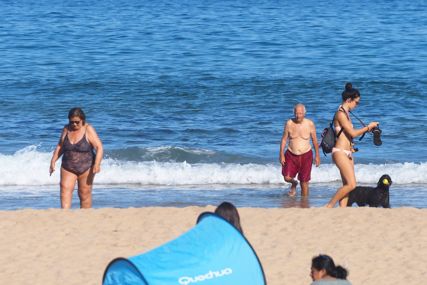 El tiempo que ha tenido Cantabria este lunes y martes ha sido un espejismo, una última ventana veraniega en el preludio del otoño, que irrumpirá de súbito el jueves, con descenso acusado de las temperaturas y precipitaciones intensas.