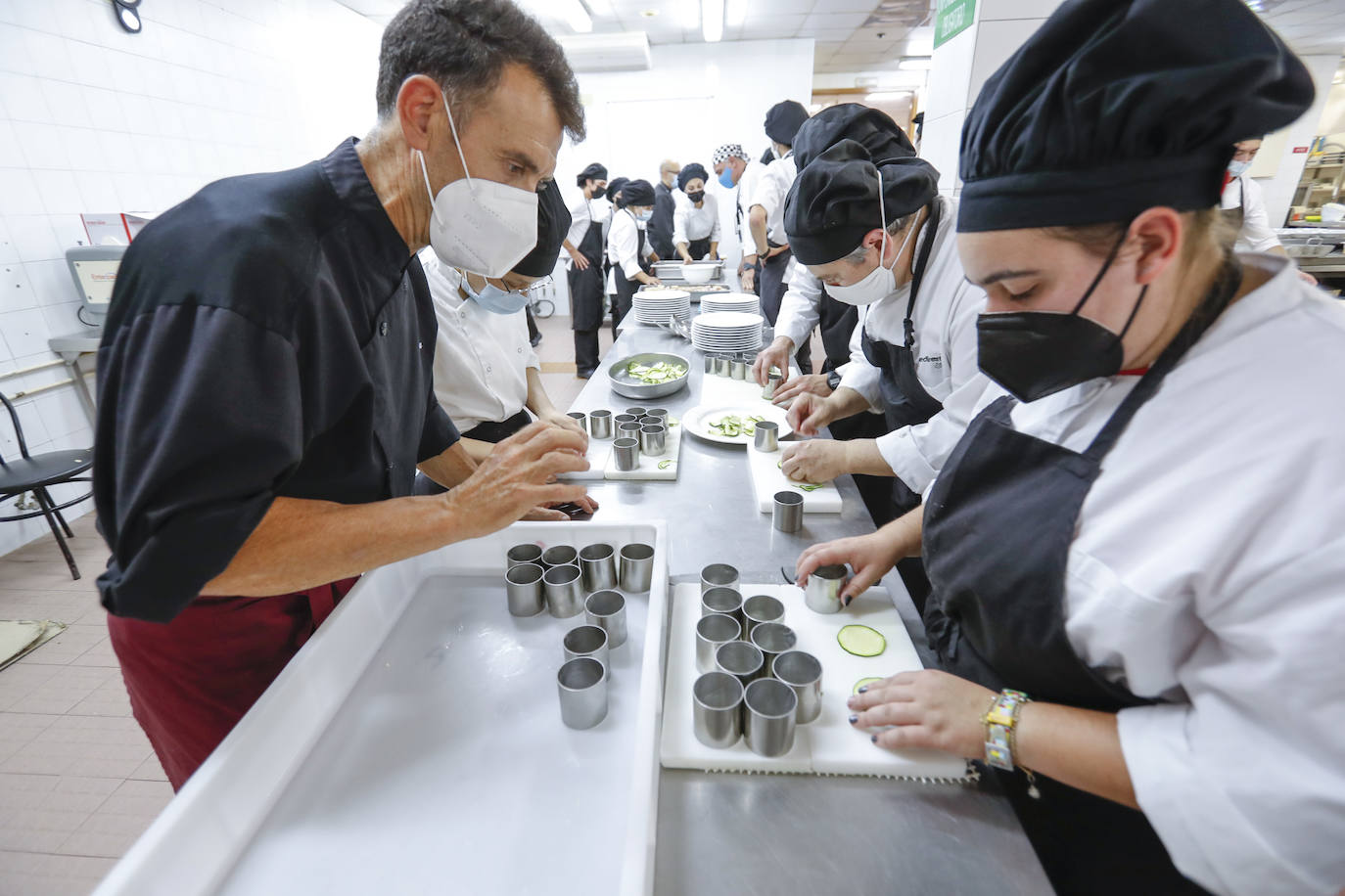 Fotos: Las Olimpiadas CantabriaSkills llegan la la cocina