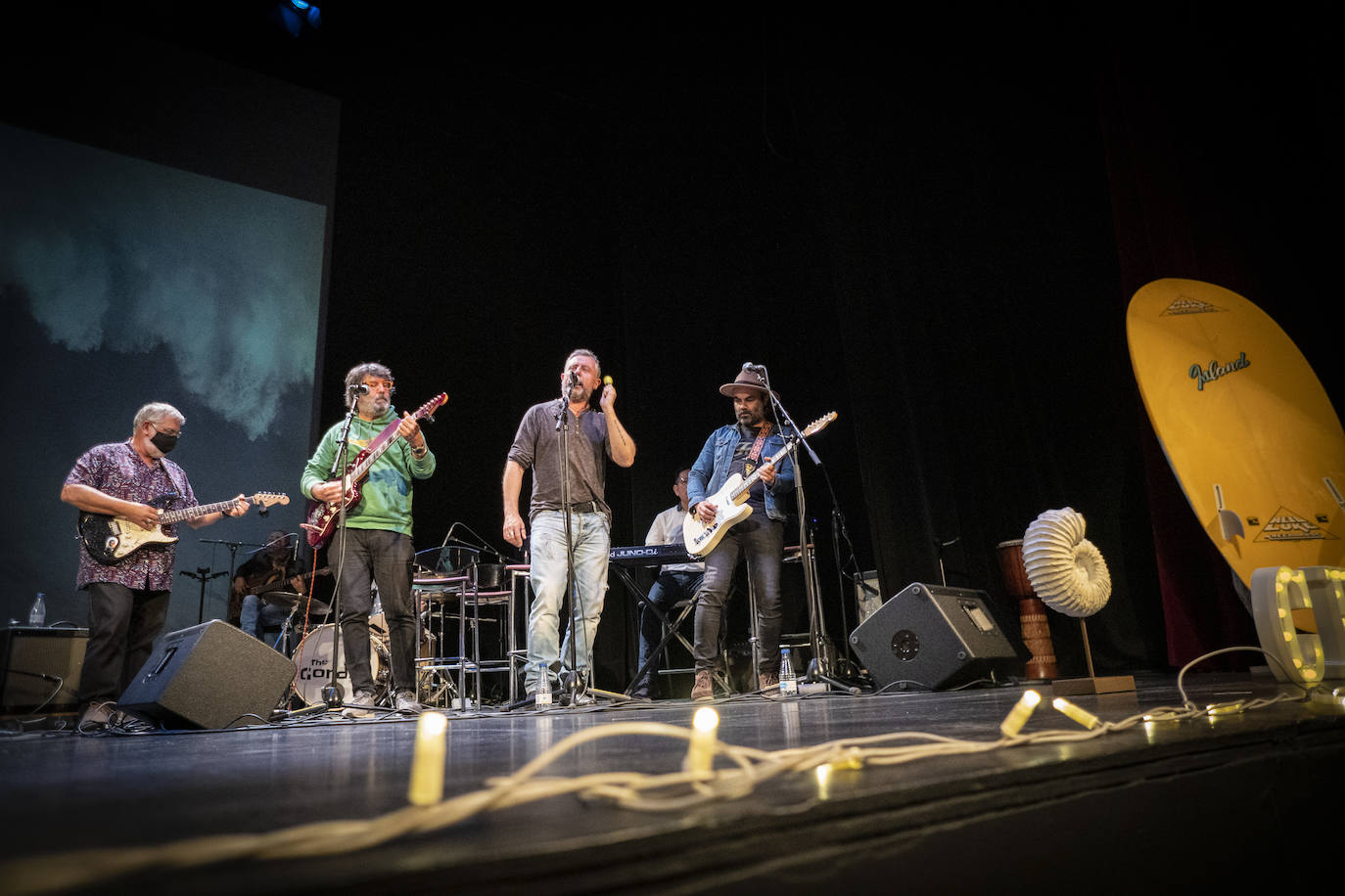 Fotos: Presentaciñon del el evento &#039;Cantabria Surfing Sostenible&#039;