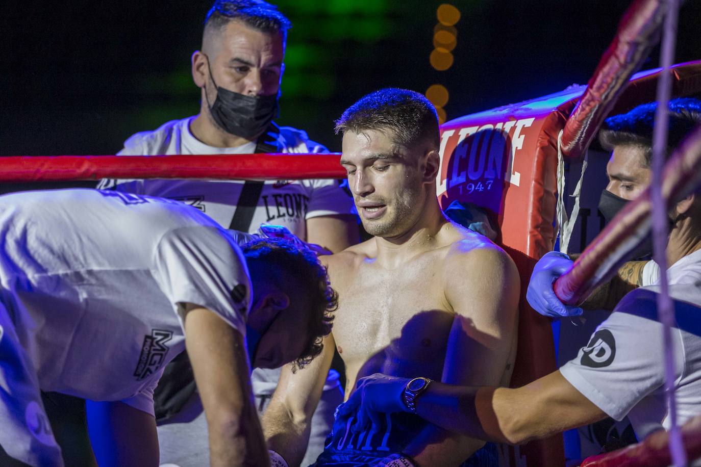 Fotos: Imágenes de la velada de boxeo en la que Jon Míguez retuvo el título de campeón de España de peso welter