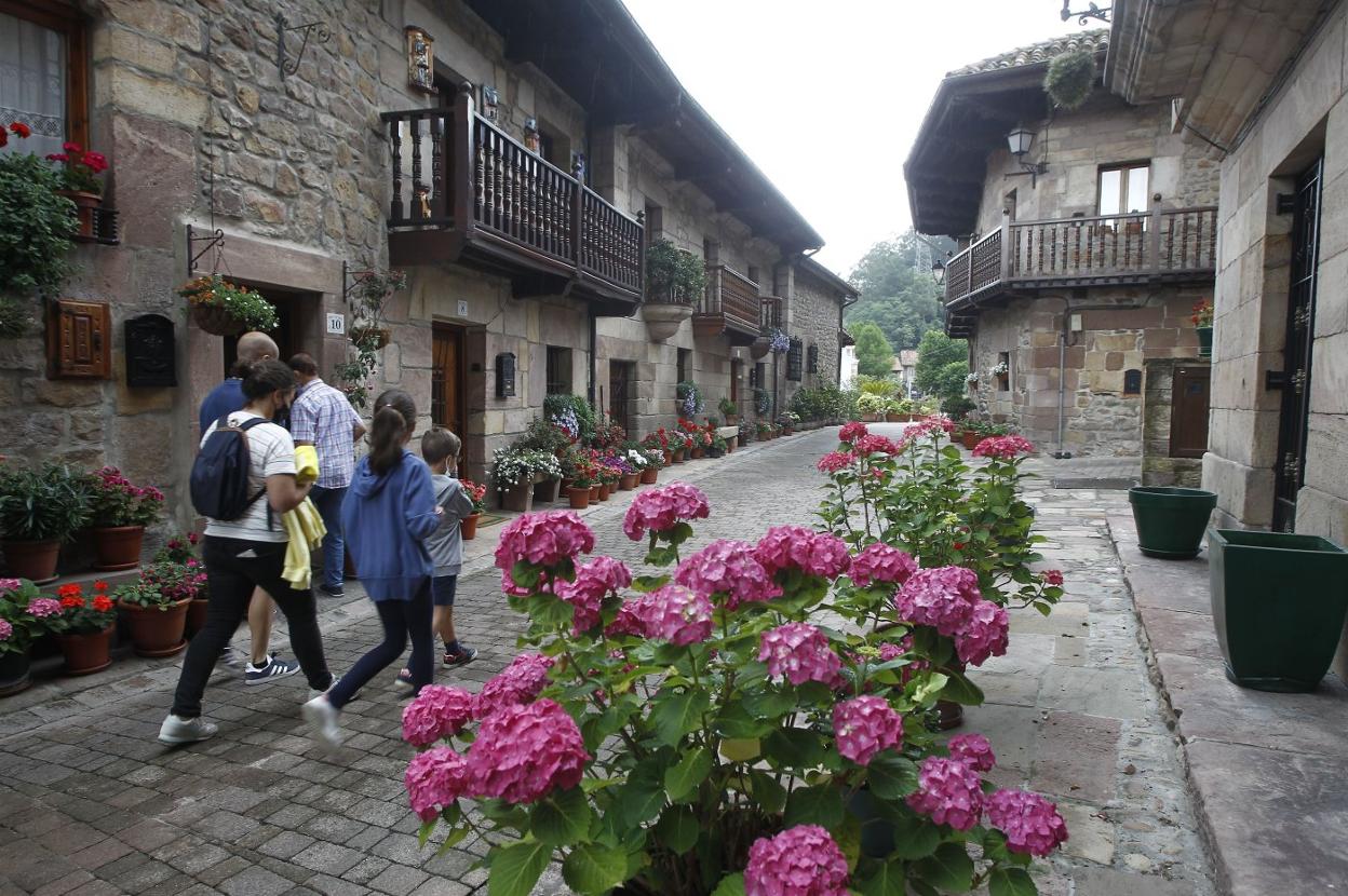 En el Ayuntamiento inciden en que el cambio de fisonomía de Riocorvo requiere la implicación vecinal. 