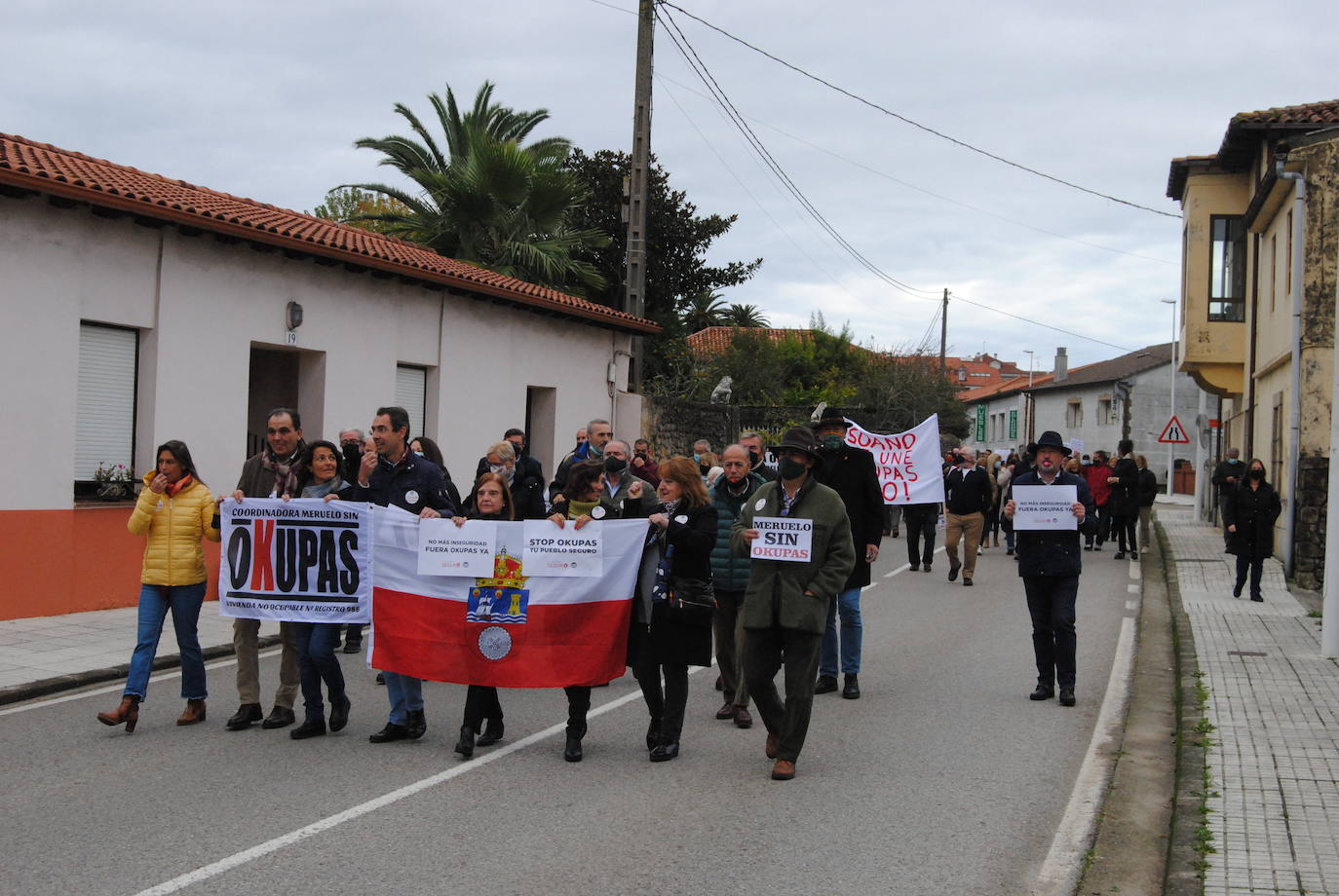 Fotos: Meruelo vuelve a las calles para protestar contras los okupas