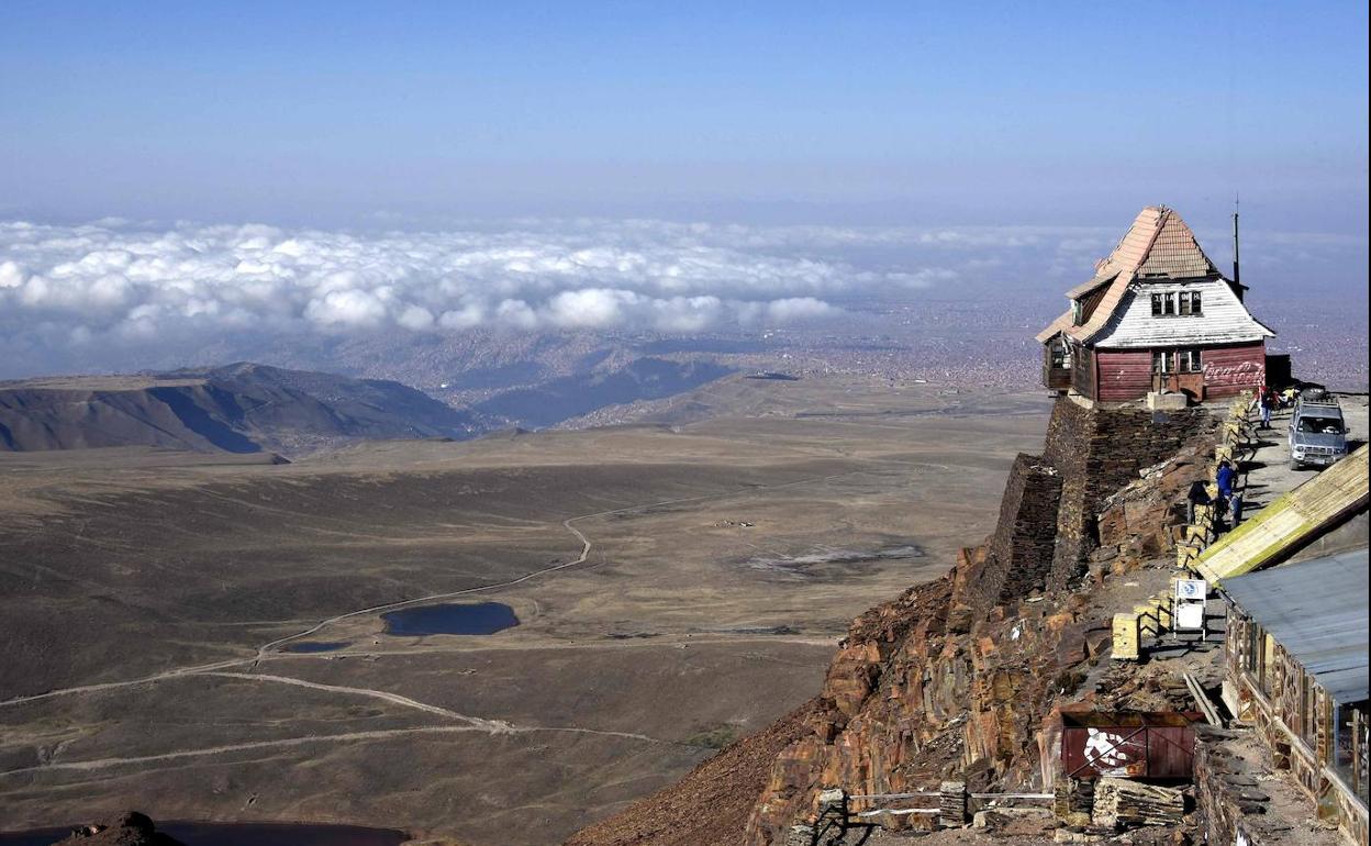 Cómo desapareció en Bolivia la estación de esquí más alta del mundo