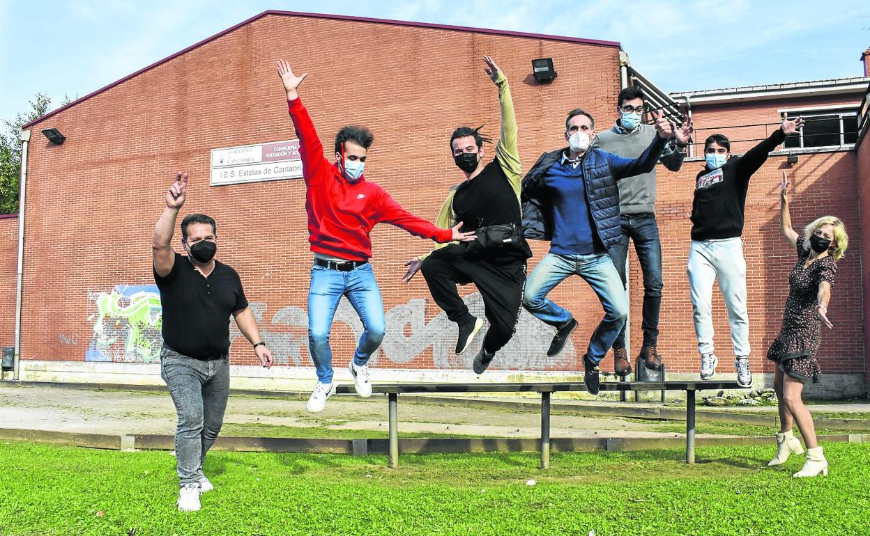 El grupo The Maintainers del IES Estelas de Cantabria cuenta con el apoyo de su tutora, Sandra Corral, y del docente Antonio Serrano.