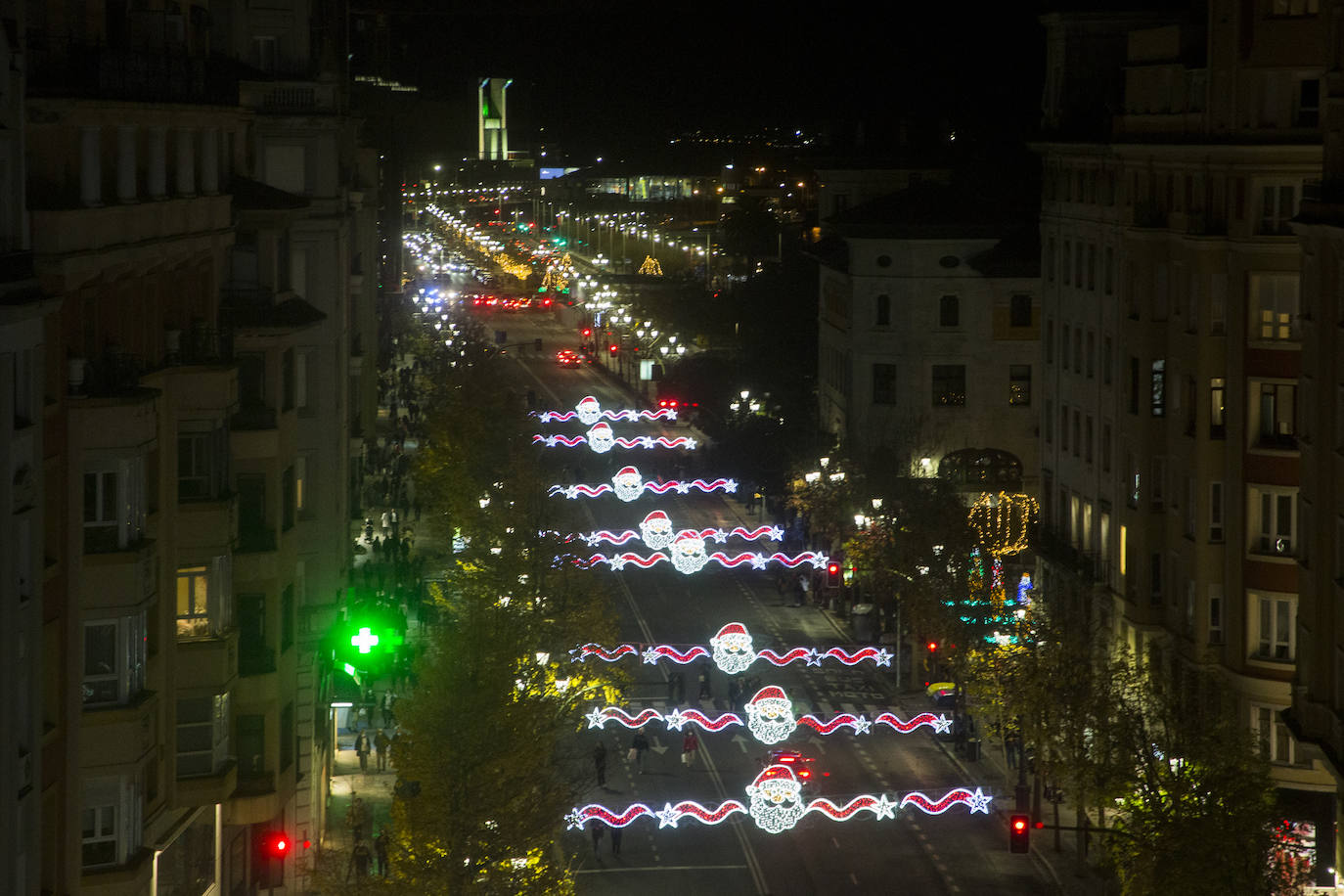 Fotos: Las luces y el ambiente abren la Navidad en Santander