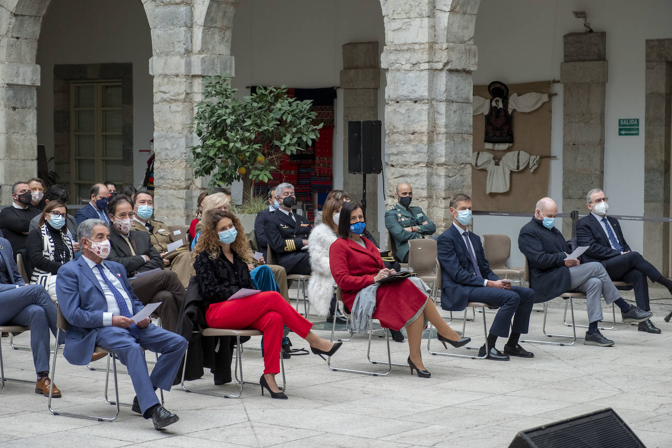 El Parlamento de Cantabria celebró este lunes el acto de aniversario de la Constitución.