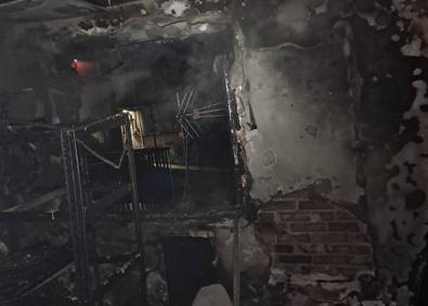 Imagen secundaria 1 - Arde un piso en la Subida del Gurugú