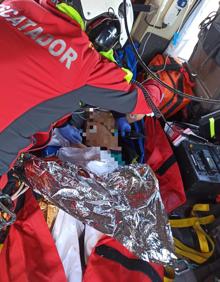 Imagen secundaria 2 - Evacuado en helicóptero un niño de nueve años tras romperse el fémur esquiando en Alto Campoo