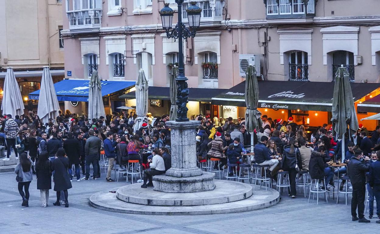 Los jueces respaldan la prohibición del ocio nocturno y no habrá cotillones en 50 municipios