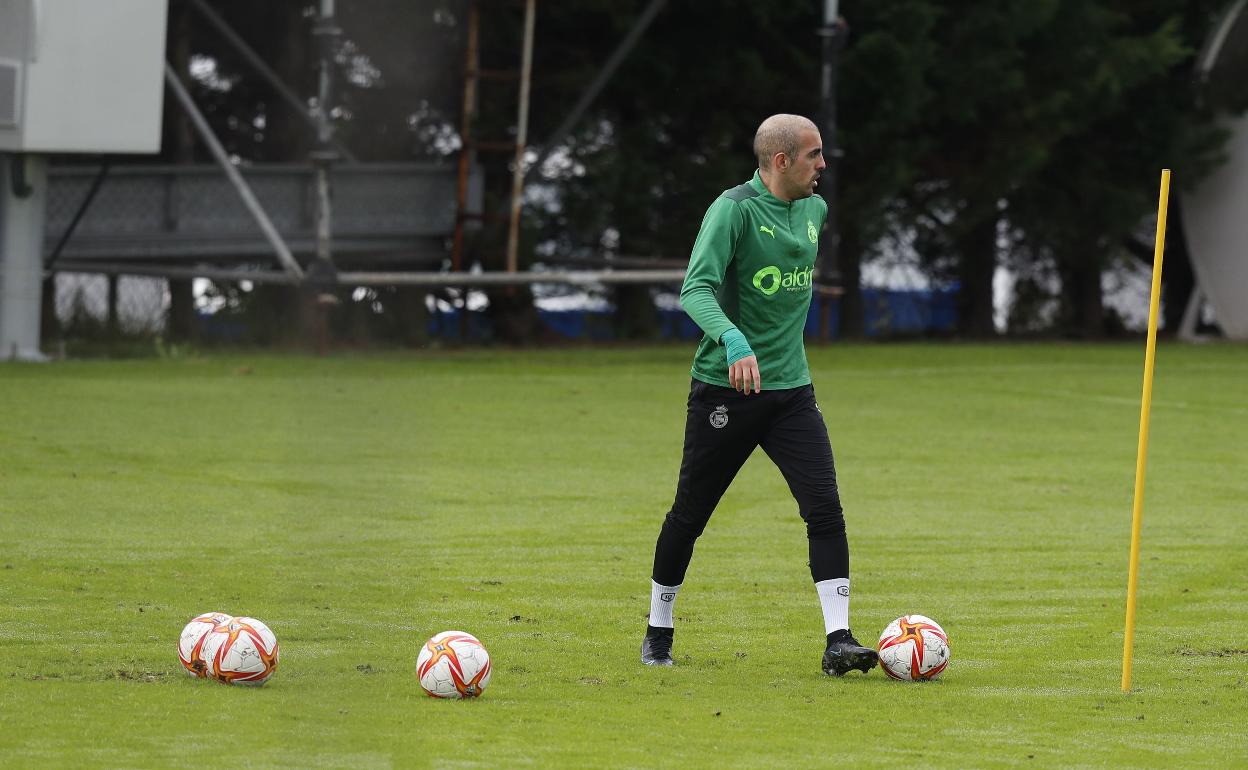 Carlos Castro ha dejado de ser jugador del Racing.