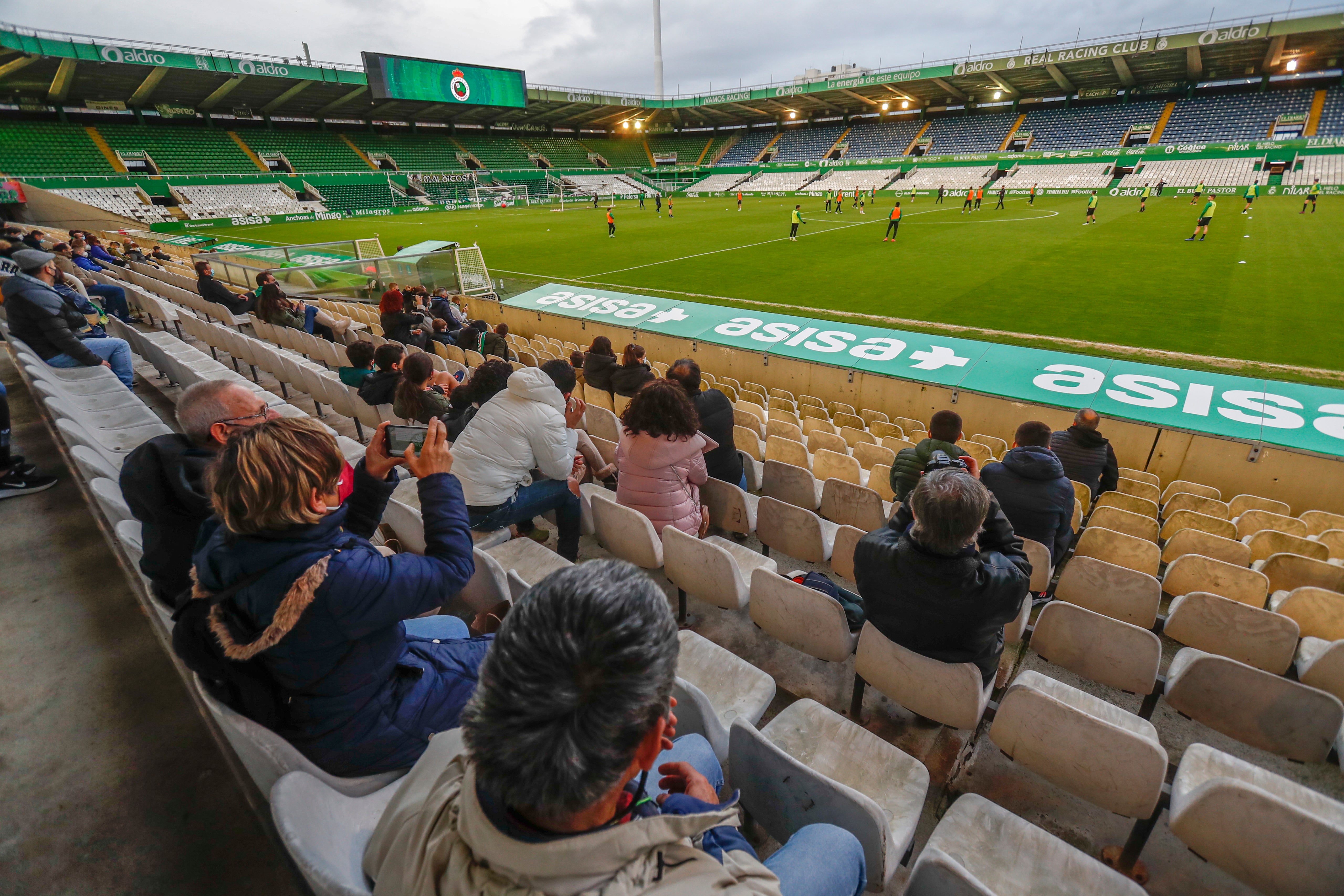 Fotos: Un entrenamiento abierto al público para celebrar el Día de Reyes