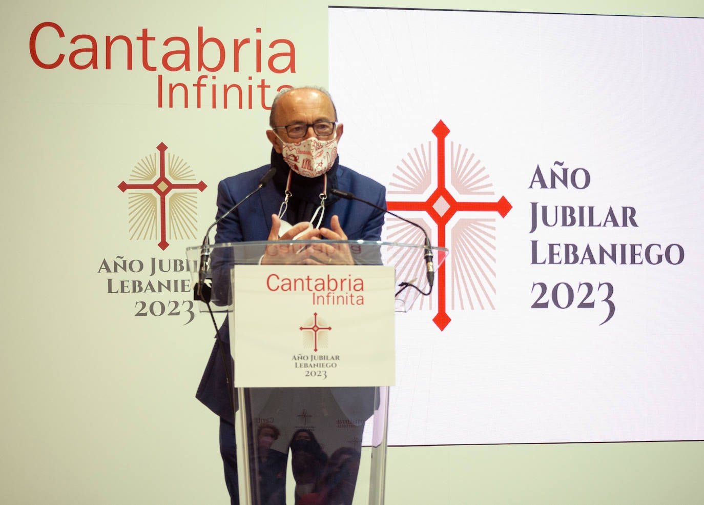 Marcano presentó hoy oficialmente el logo del Año Santo Lebaniego