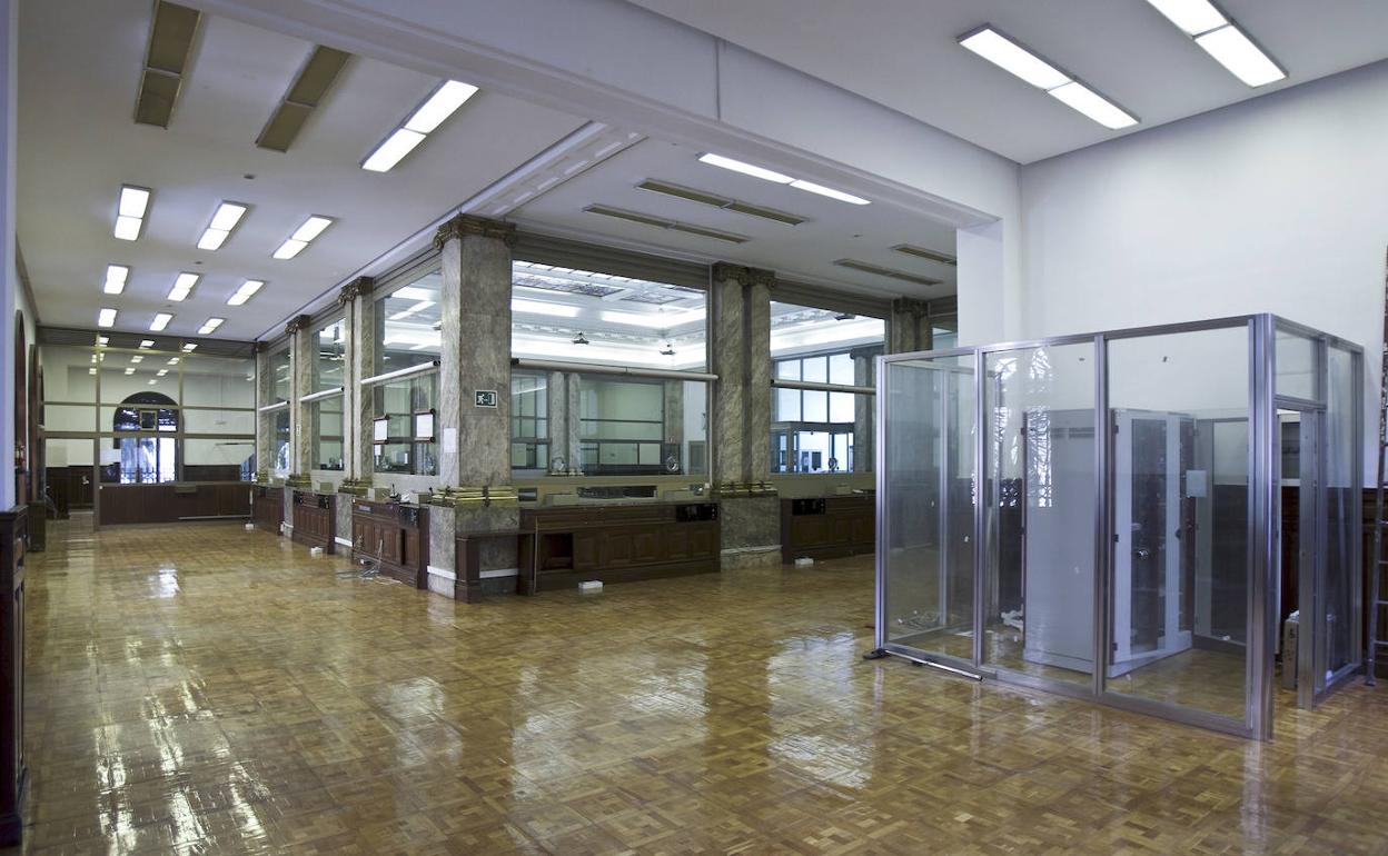 Interior del inmueble que albergó la sede del Banco de España. Tras la reforma de las instalaciones será la nueva infraestructura cultural.