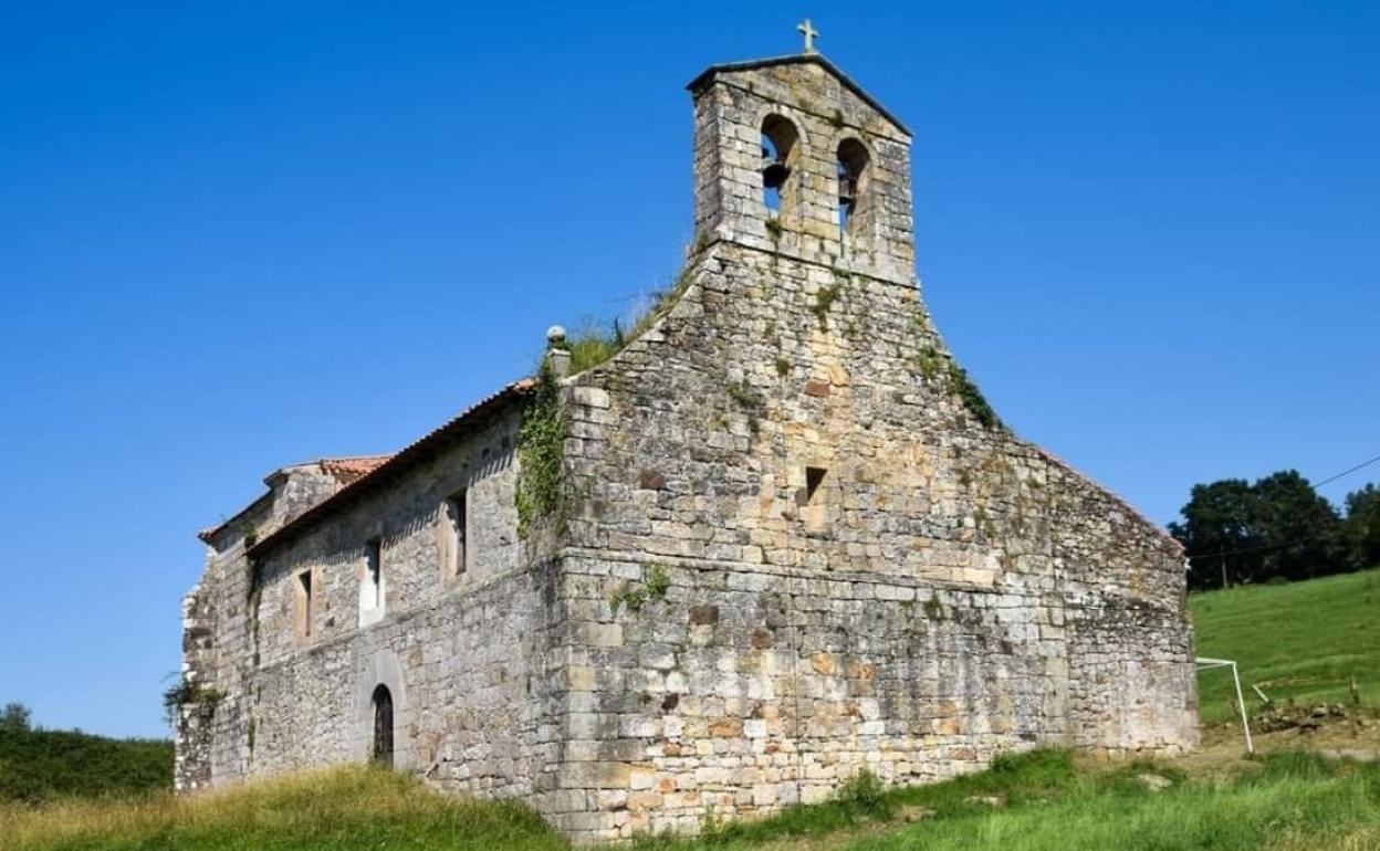 Frontal del templo de Penagos 