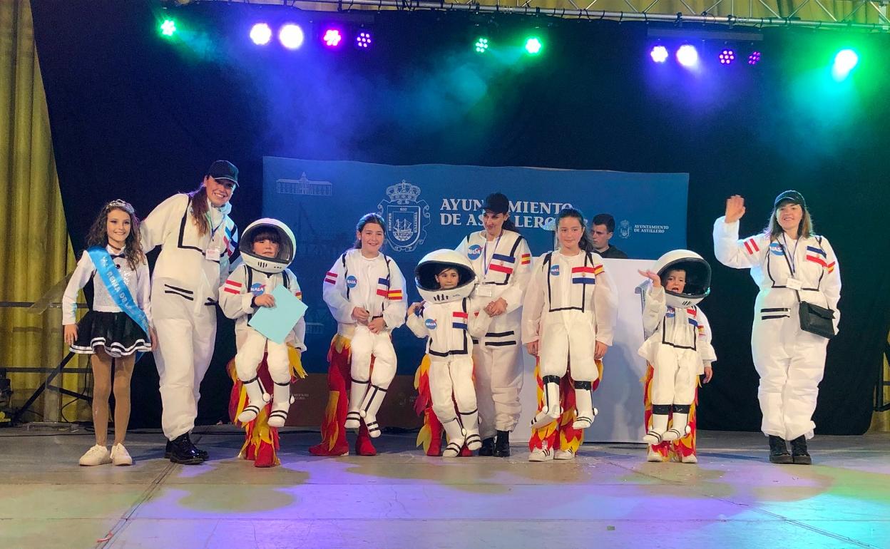 Foto de archivo de una de las últimas ediciones del Carnaval de El Astillero celebrado en el pabellón La Cantábrica.