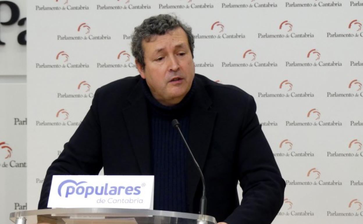 El PP exige a Gochicoa que dé soluciones a los afectados por derribos