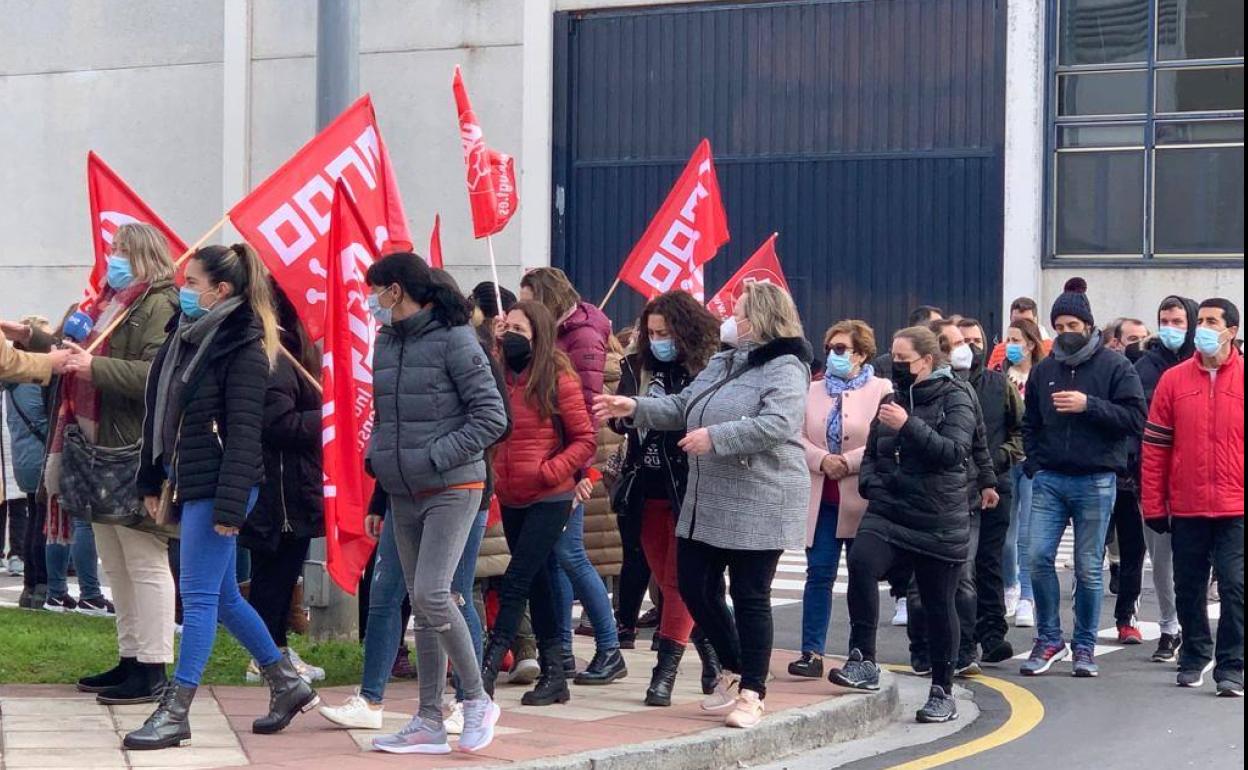 Una de las protestas de los trabajadores del sector de las conservas, el 3 de febrero en Santoña.