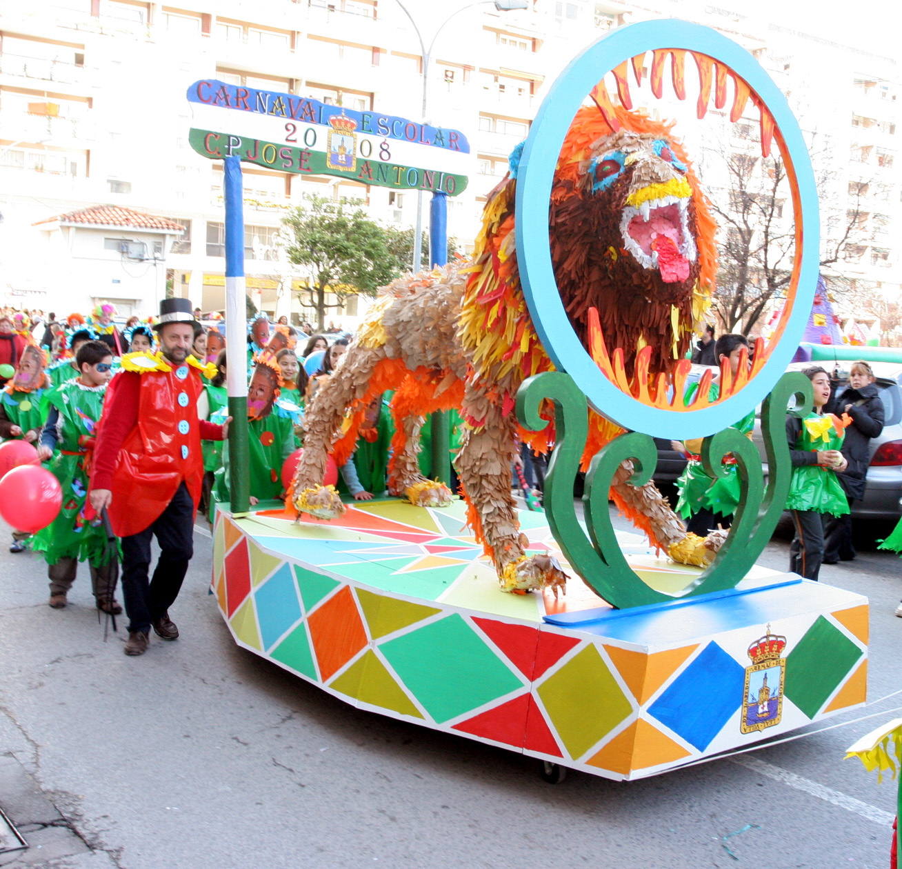 Desfile de escolares en Laredo en 2008.