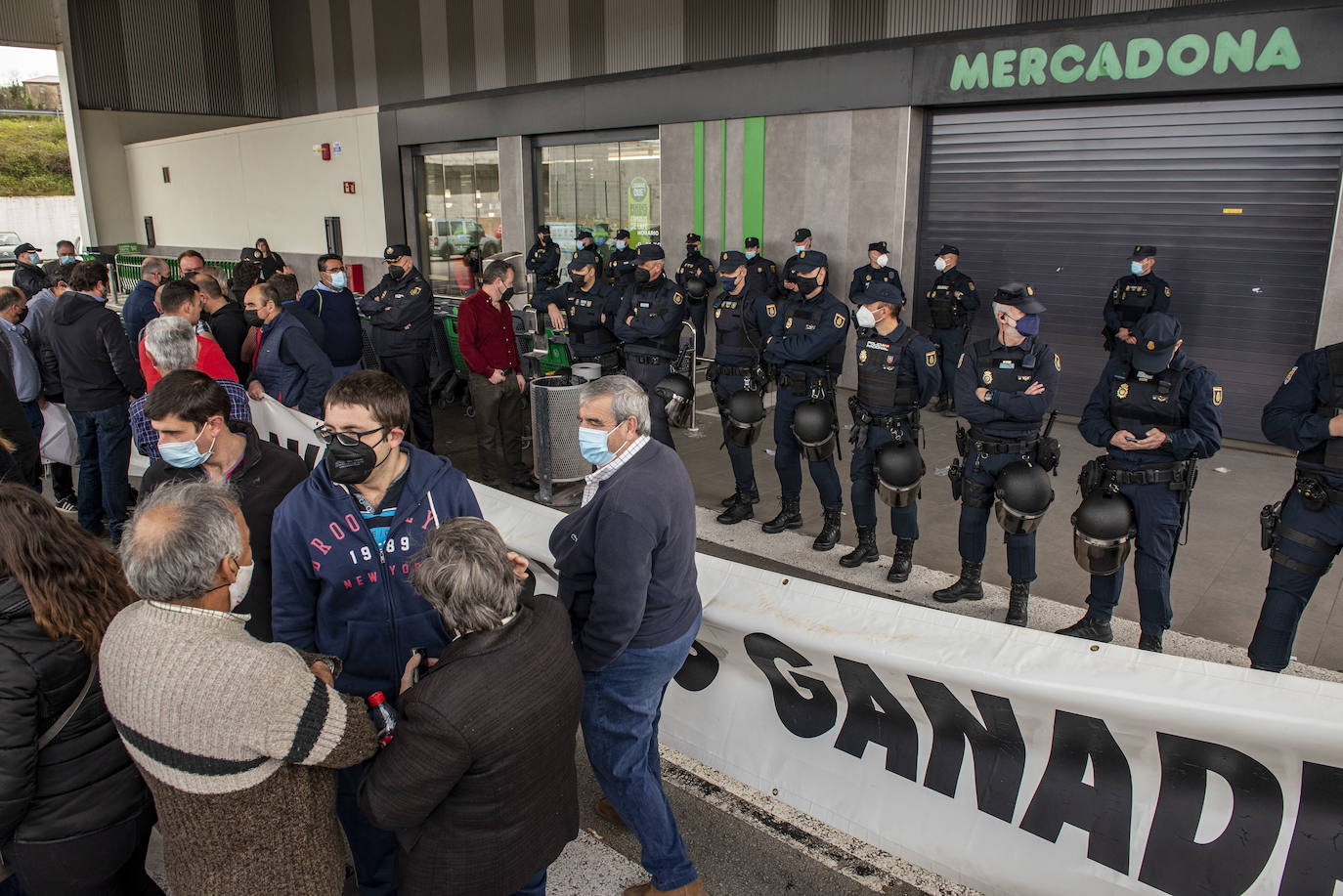 Fotos: Protestas por el precio de la leche