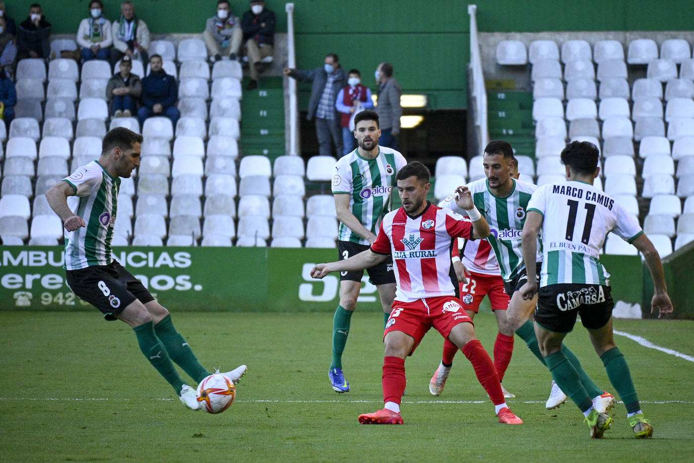 Fotos: Las mejores imágenes del Racing-Zamora