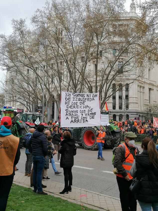 Fotos: Más de cuatro mil cántabros se suman en Madrid al clamor en defensa del mundo rural