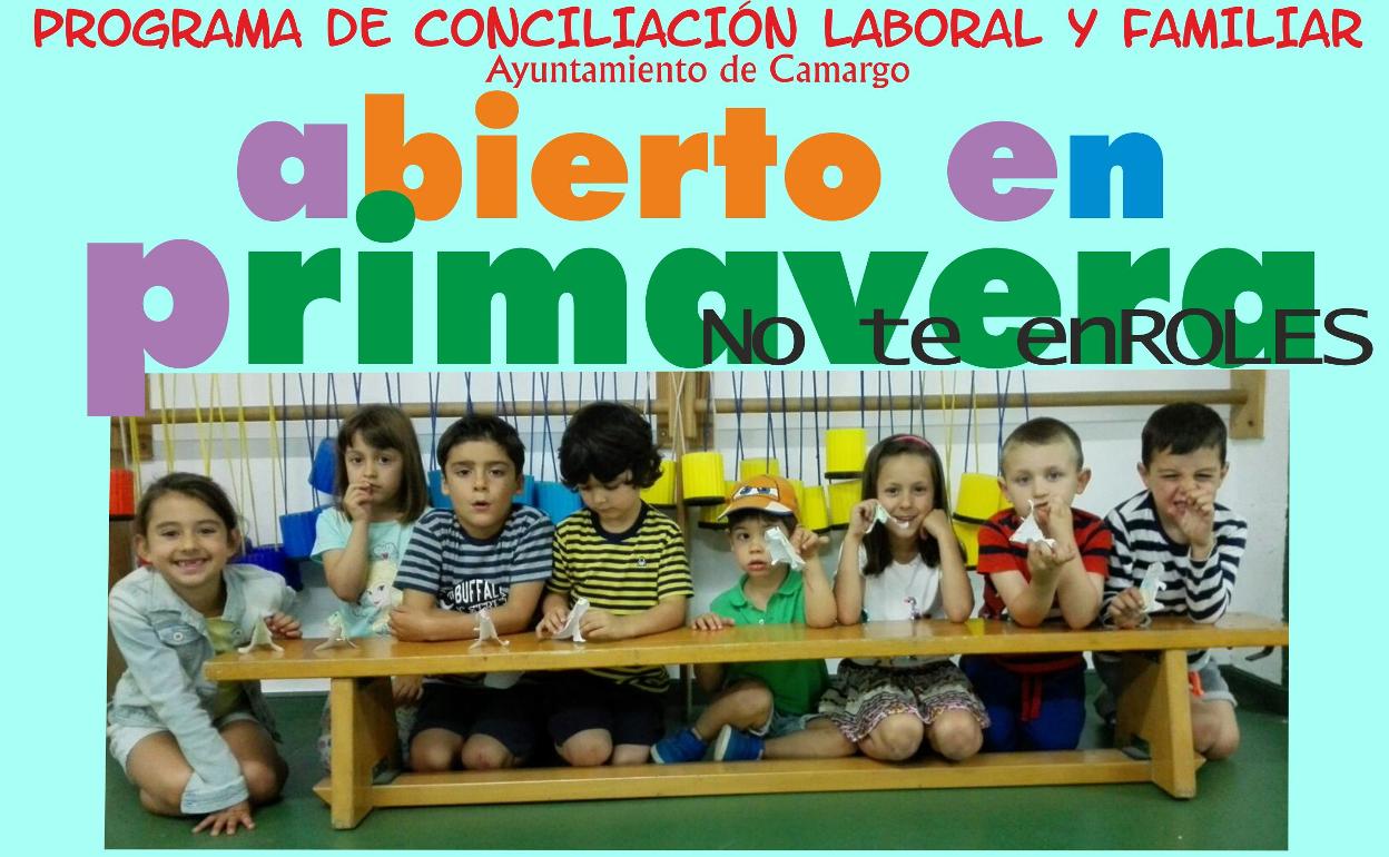 Cartel del programa 'Abierto en Primavera' del Ayuntamiento de Camargo.