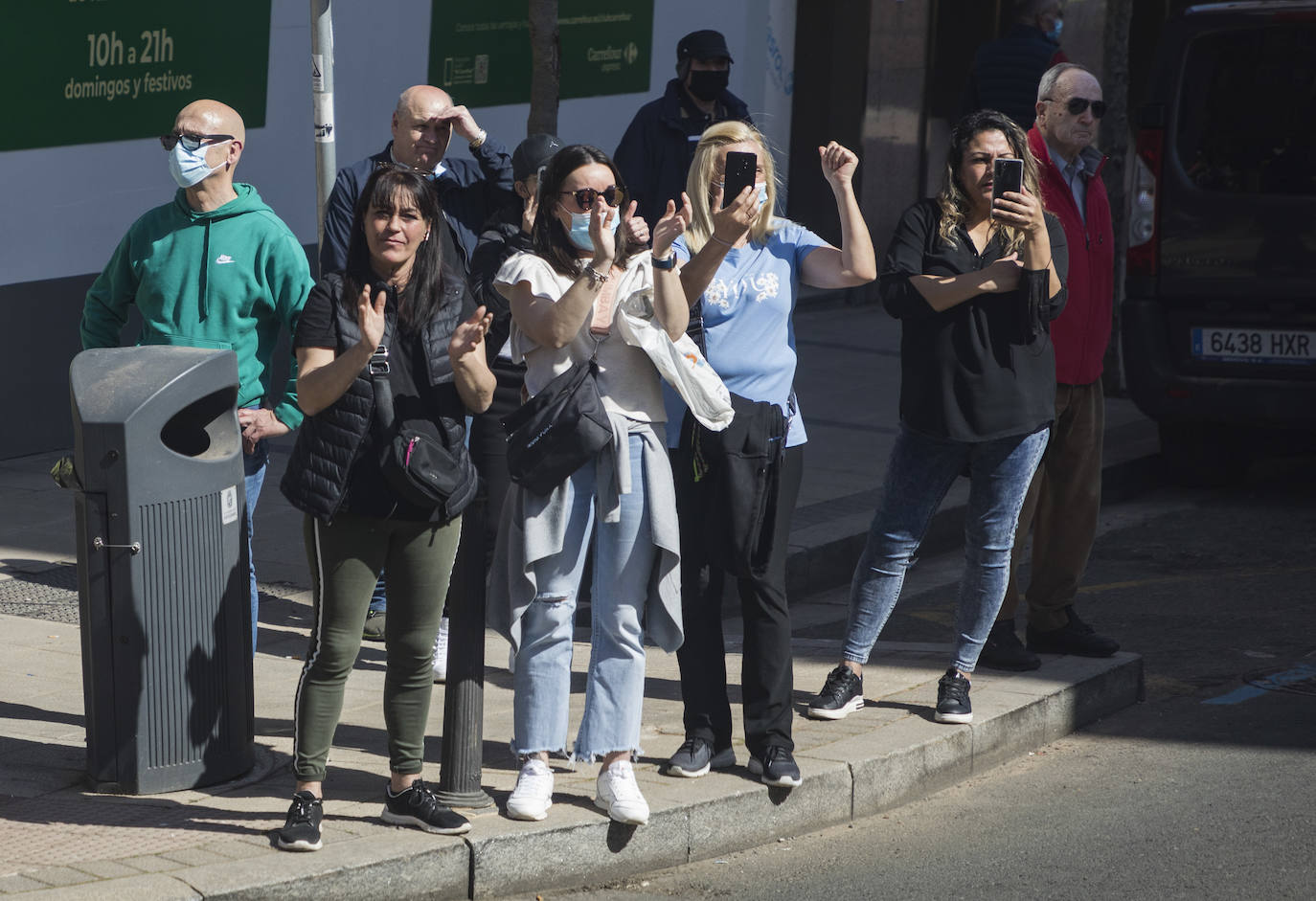 Fotos: Los santanderinos aplaudieron a los camioneros