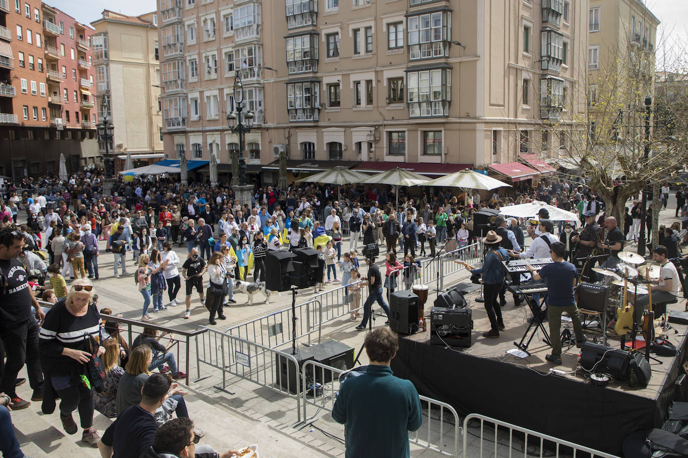 Fotos: Fiesta en solidaridad con Ucrania