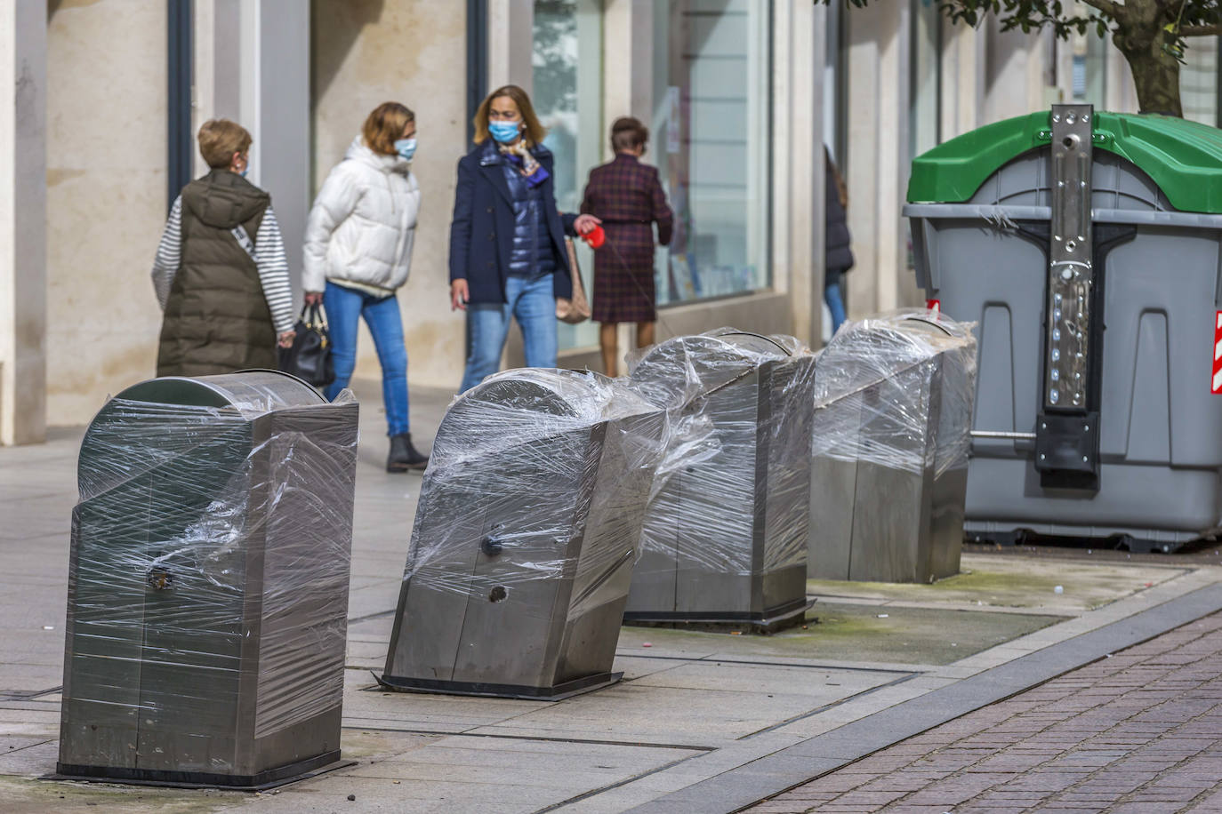 Fotos: Un repaso a los contenedore soterrados de Santander