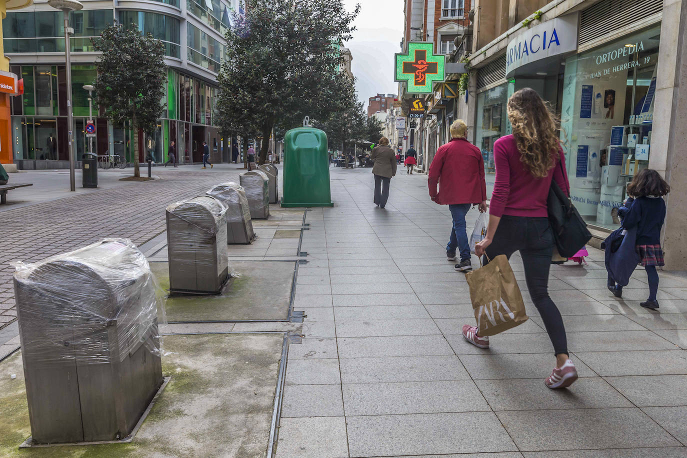 Fotos: Un repaso a los contenedore soterrados de Santander