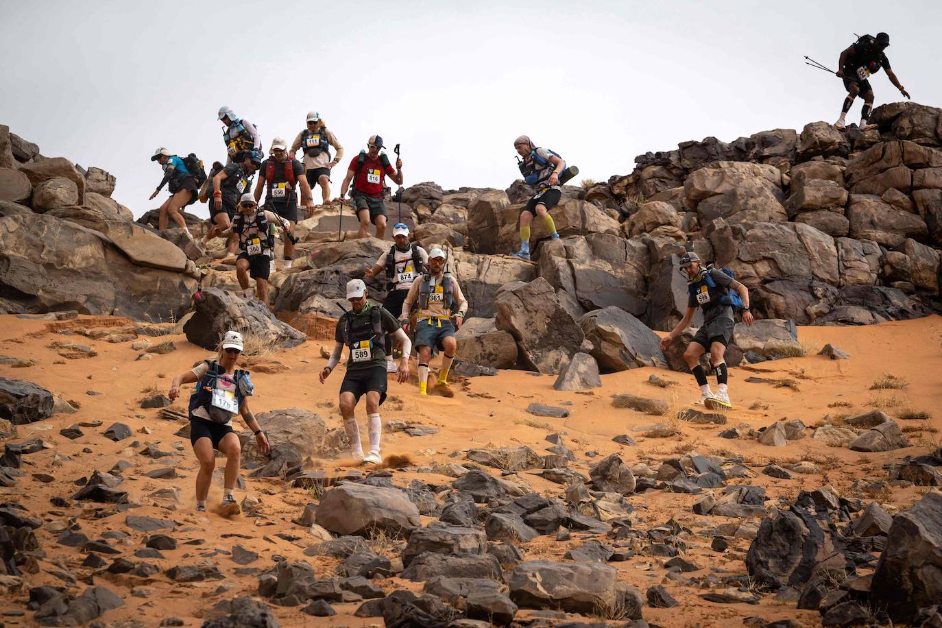 Esta prueba es considerada una de las carreras más duras del mundo. Desde el año 1986 el francés Patrick Bauer organiza esta cita en Marruecos con un recorrido de 250 kilómetros en siete días.