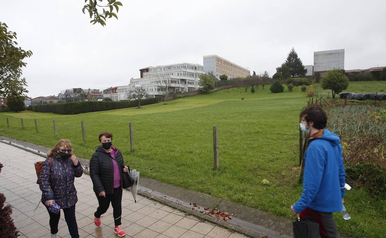 Terrenos donde se levantará el conservatorio de Torrelavega.