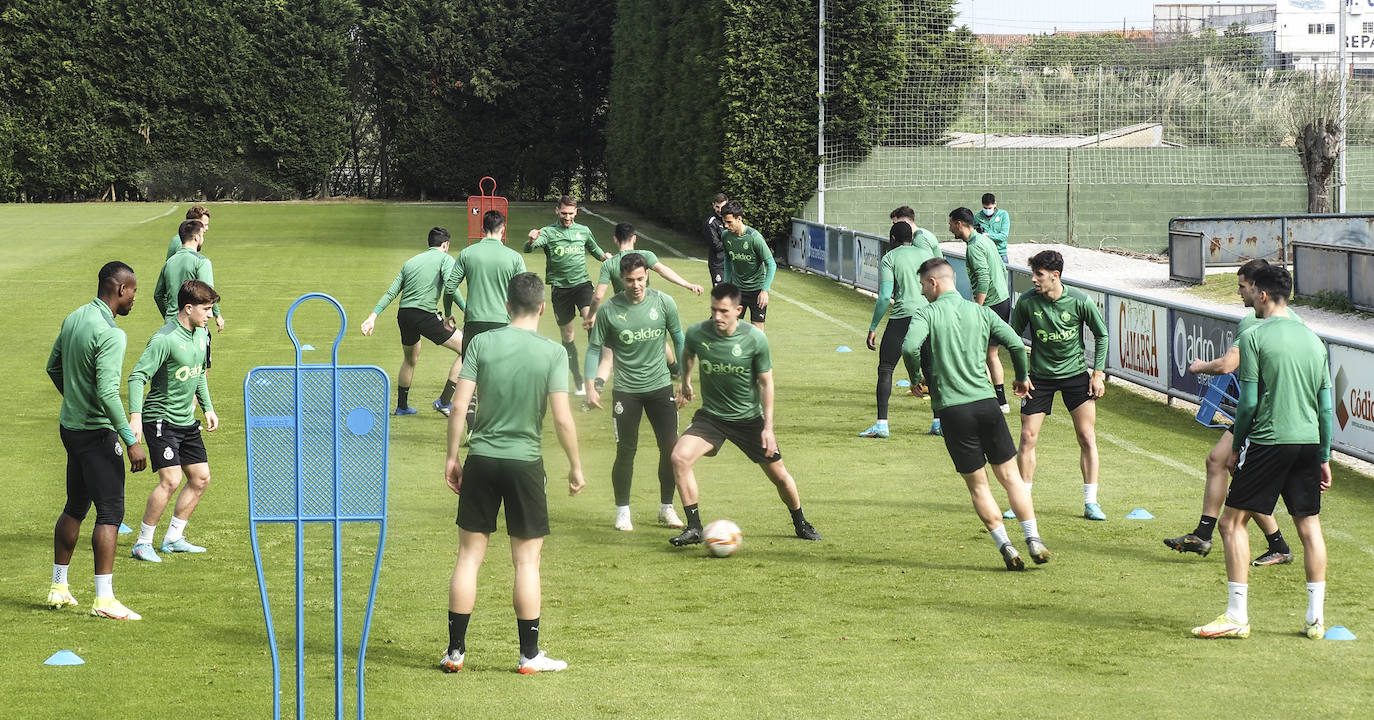 Fotos: Imágenes del entrenamiento del Racing abierto al público