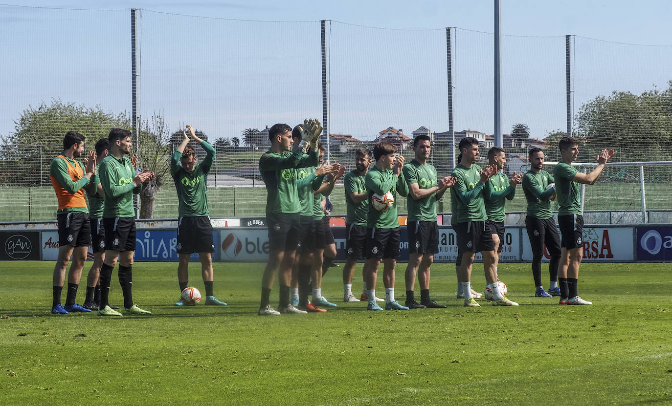 Fotos: Imágenes del entrenamiento del Racing abierto al público