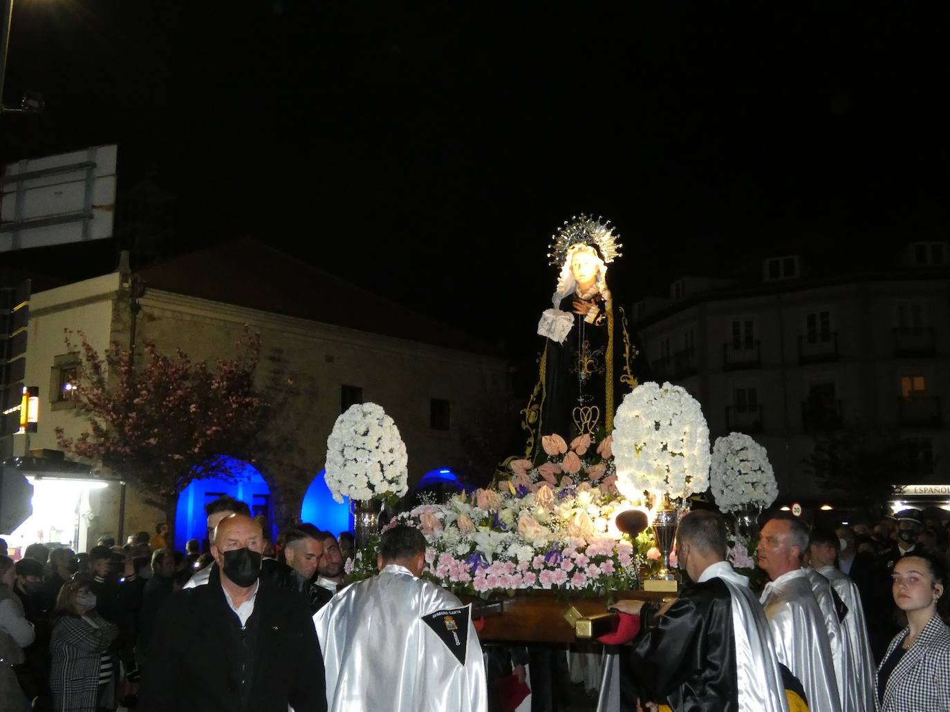 Fotos: Fervor, belleza y emoción en la Procesión de la Soledad