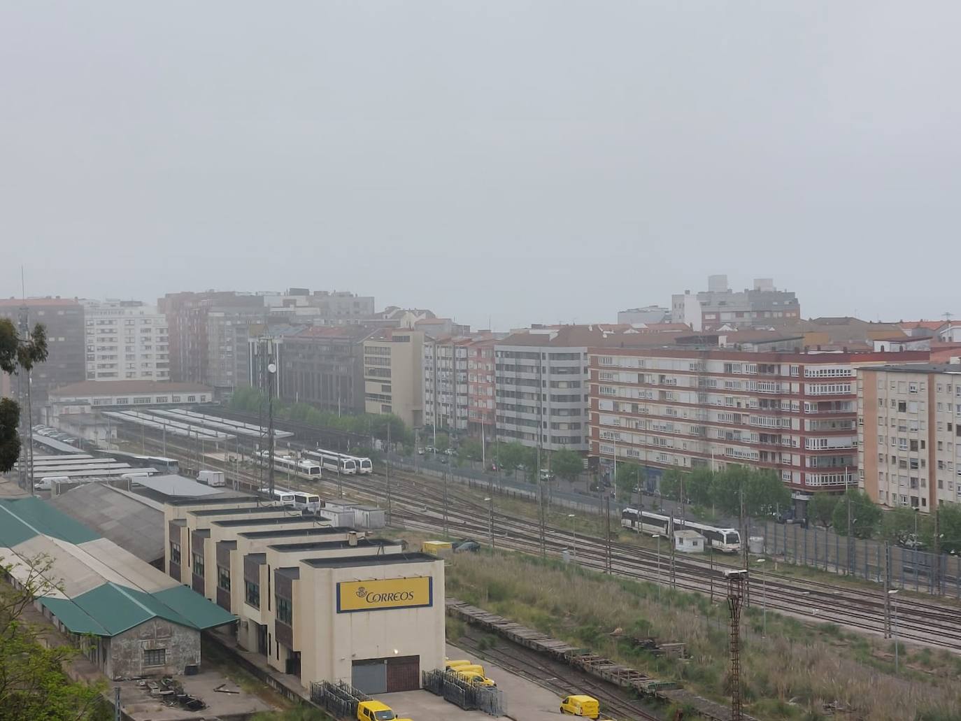 Fotos: Santander amanece cubierto por la niebla