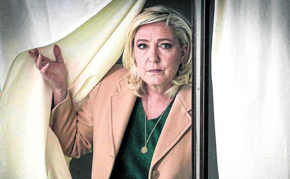 Marine Le Pen, una loba con piel de cordero