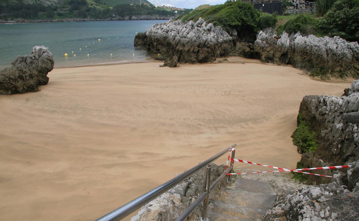 Vista de la playa de Arenillas de Islares.