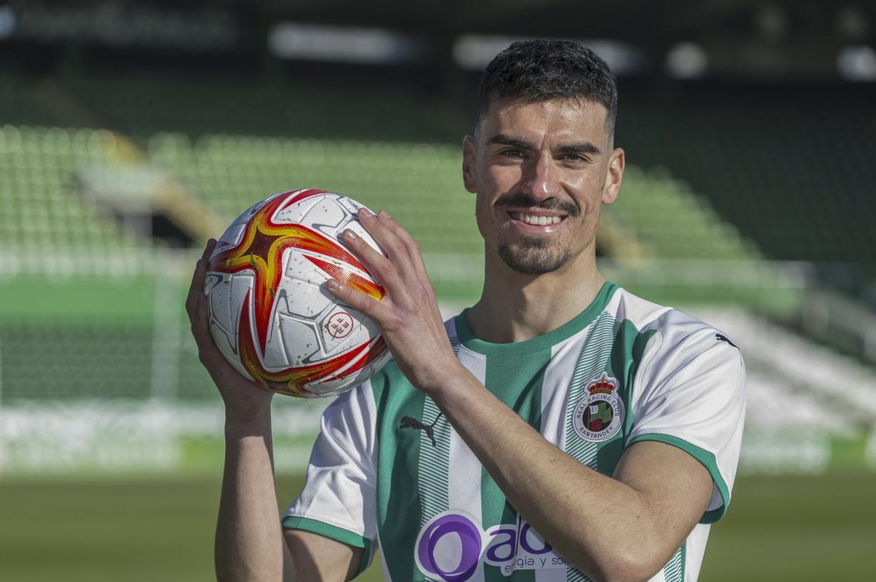 Arturo Molina, durante su presentación en el mes de enero en El Sardinero.