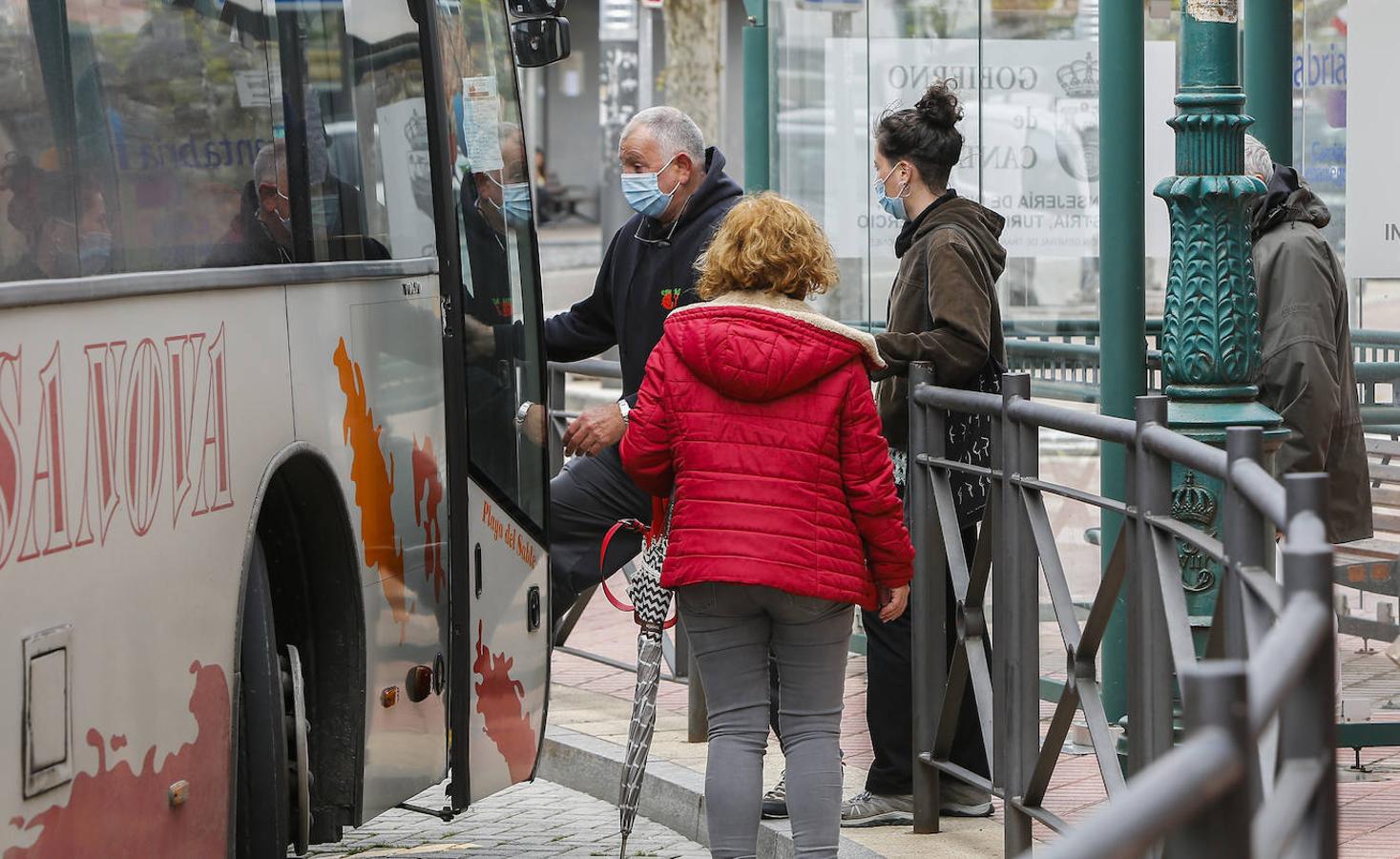 Fotos: Primer día sin mascarilla obligatoria en Cantabria