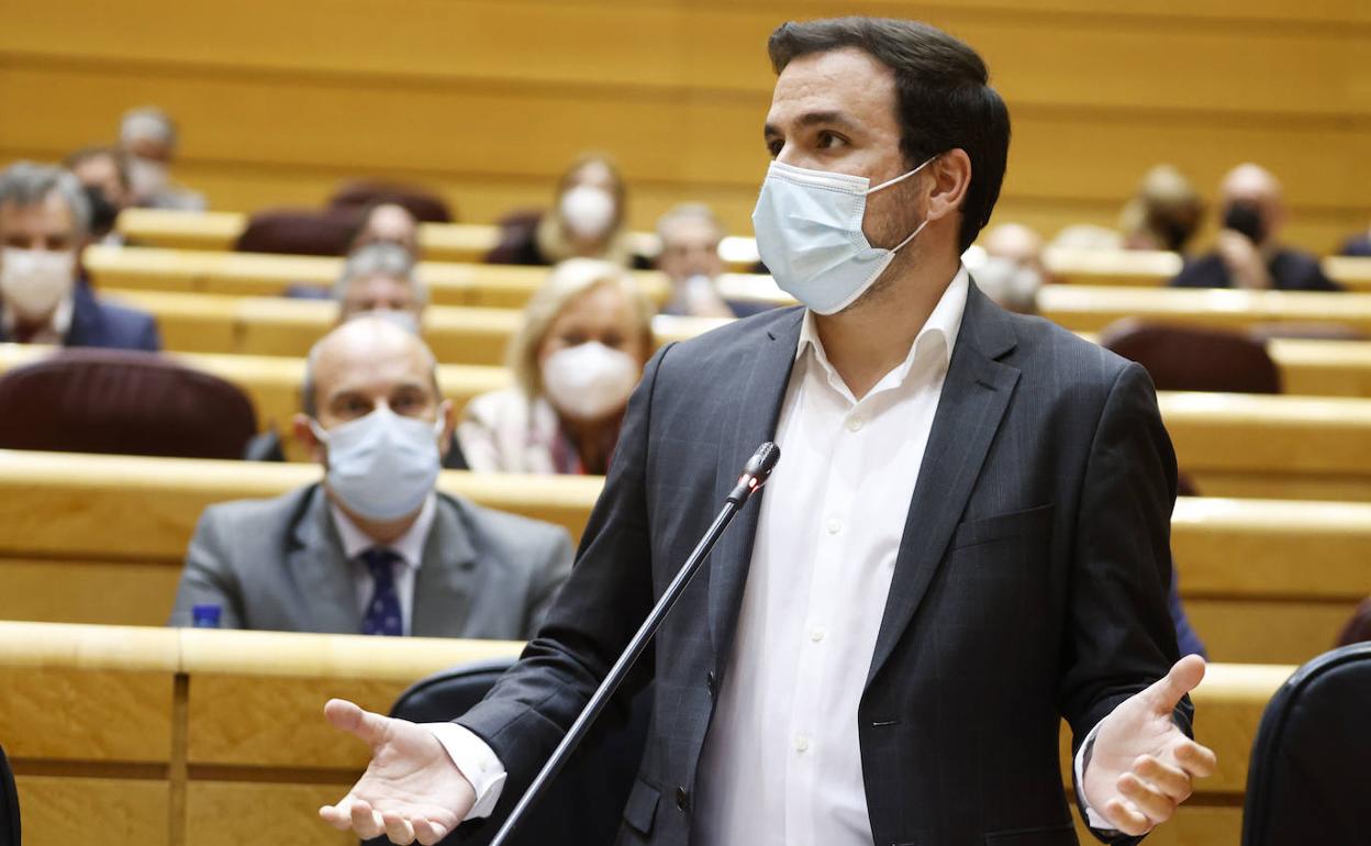 El ministro de Consumo, Alberto Garzón, en el Pleno del Senado.